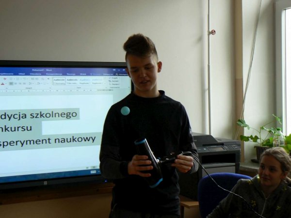 Dzień nauki - konkurs na eksperyment w Zespole Szkół w Jabłonicy Polskiej