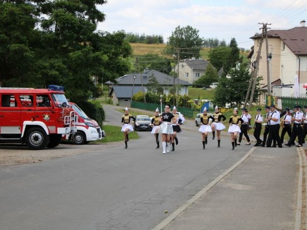 Poświęcenie samochodu pożarniczego OSP w Malinówce