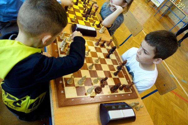 2022-02-18-chess_12.jpg