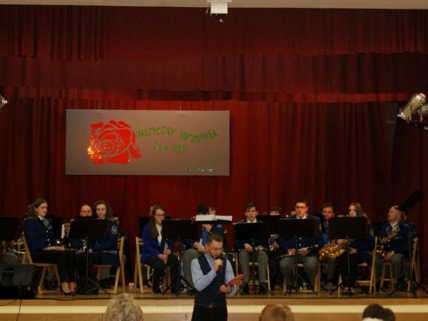 Koncert Orkiestry Dętej HEJNAŁ - "Muzyczny upominek dla Pań"