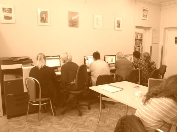 Polska cyfrowa – program realizowany w Gminnej Bibliotece.