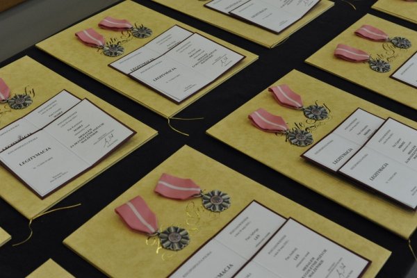 001-1.JPG