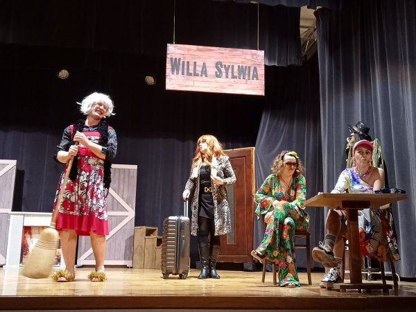 Spektakl teatralny „Sylwia” w GOKiW w Haczowie