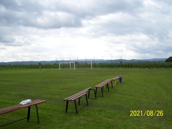 2021-10-19-boisko_2.jpg