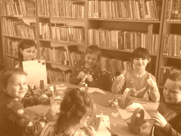 Warsztaty Wielkanocne w bibliotece