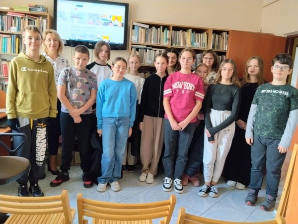 „Czytamy z sercem” w bibliotece w Jasionowie